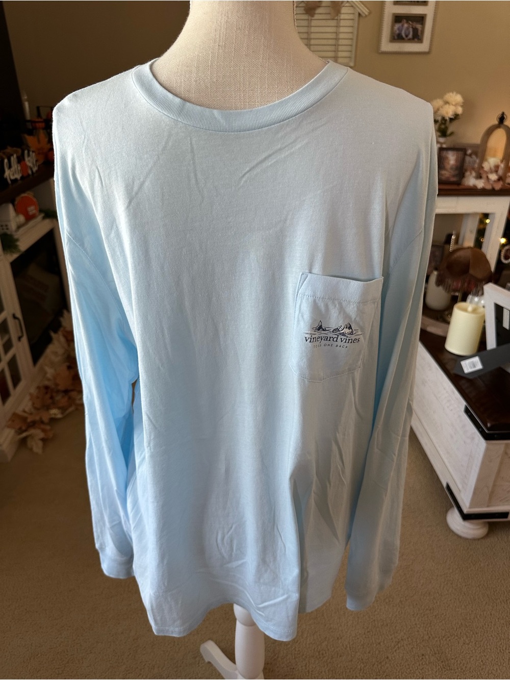 Vineyard Vines Men’s Light Blue Long-Sleeve Pocket Tee